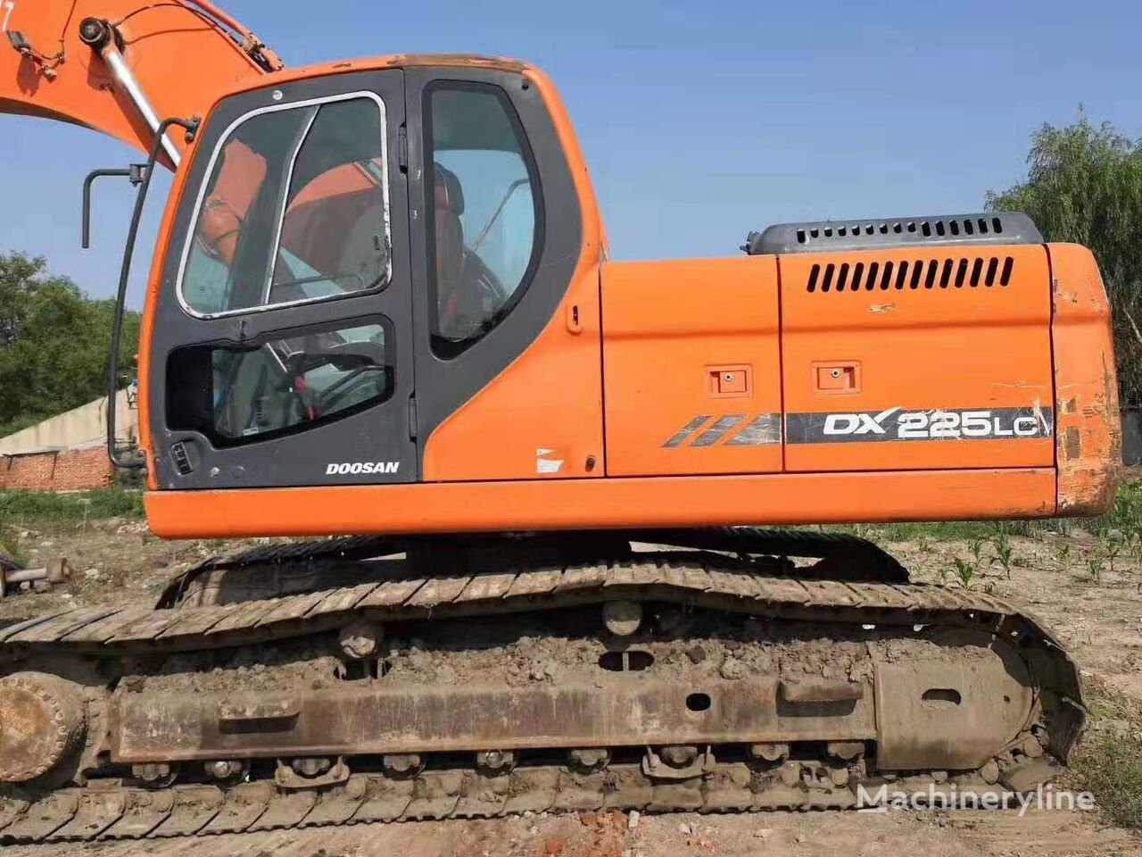 Doosan DX225 excavadora de cadenas