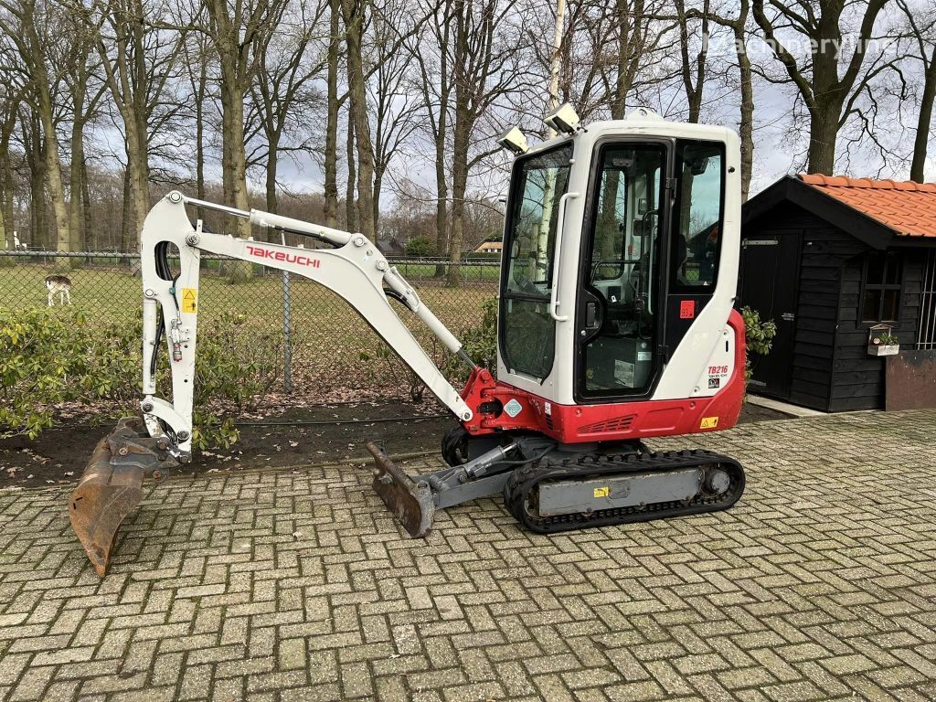 Takeuchi TB216 Minigraver miniexcavadora